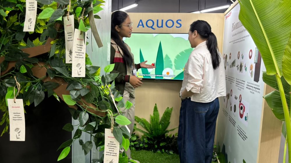 Bumi Butuh Aksi, Bukan Sekadar Janji: Sharp Ajak Anak Muda Mulai dari Kebiasaan Kecil